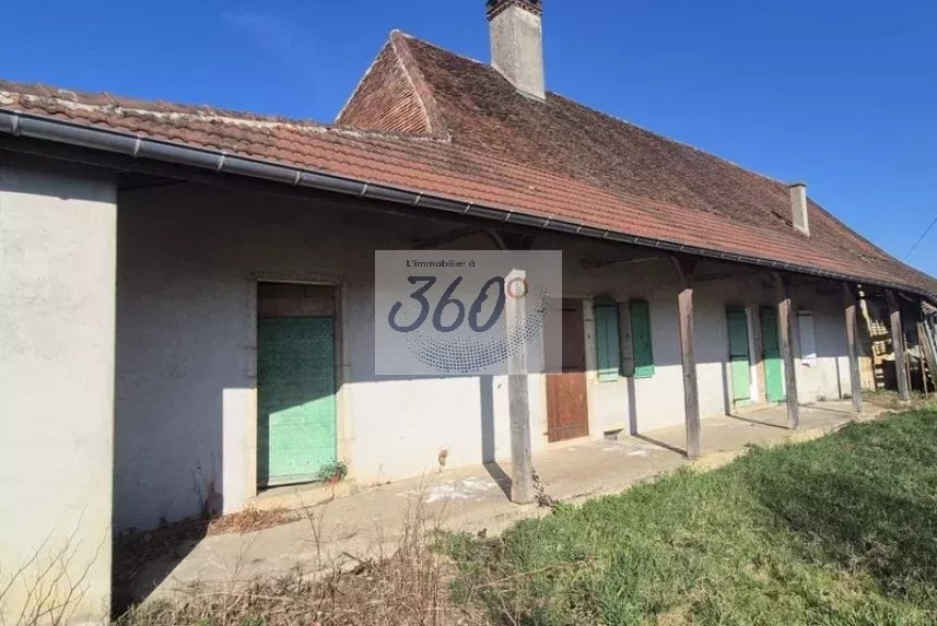 Maison à vendre à Cousance, 212 m², 4 pièces – photo 1 sur 14