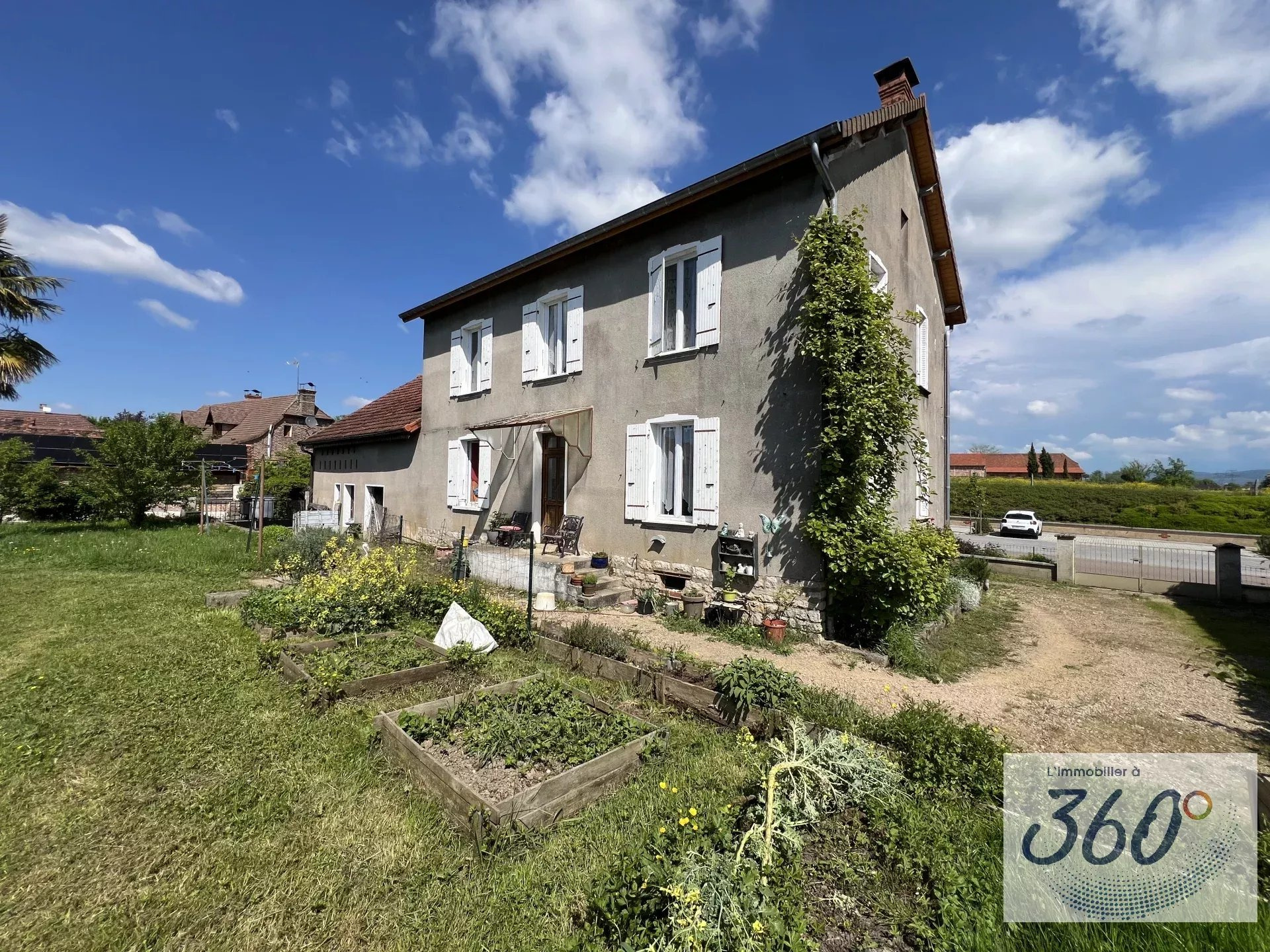 Maison à vendre à Louhans, 386,59 m², 5 pièces – photo 2 sur 20