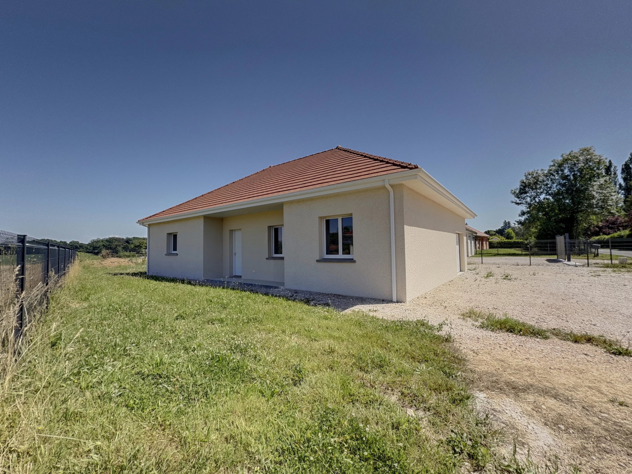 Maison à vendre à Louhans, 116,8 m², 5 pièces – photo 1 sur 19
