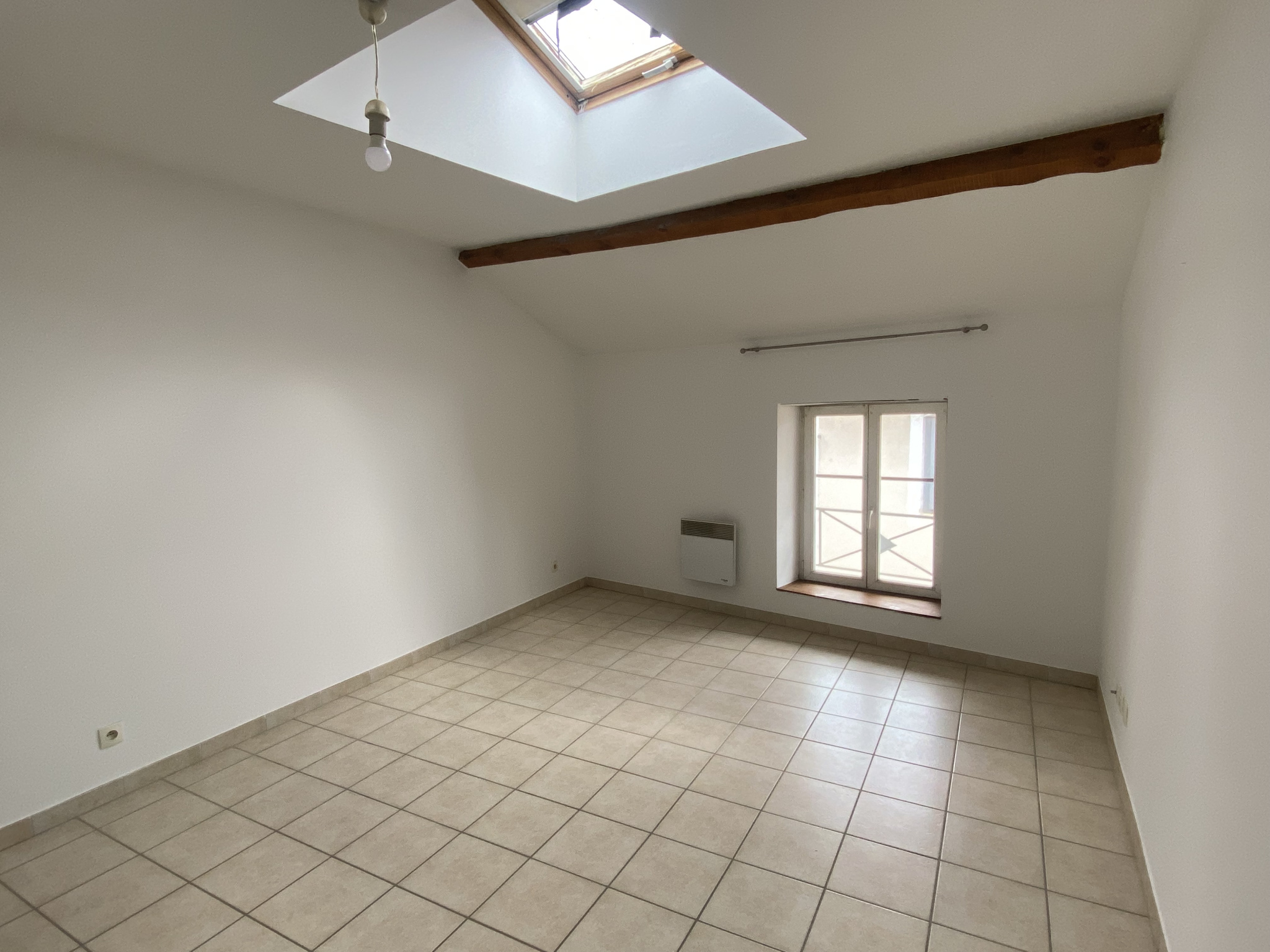 Studio à louer à Cluny, 25,04 m², 1 pièce – photo 1 sur 4