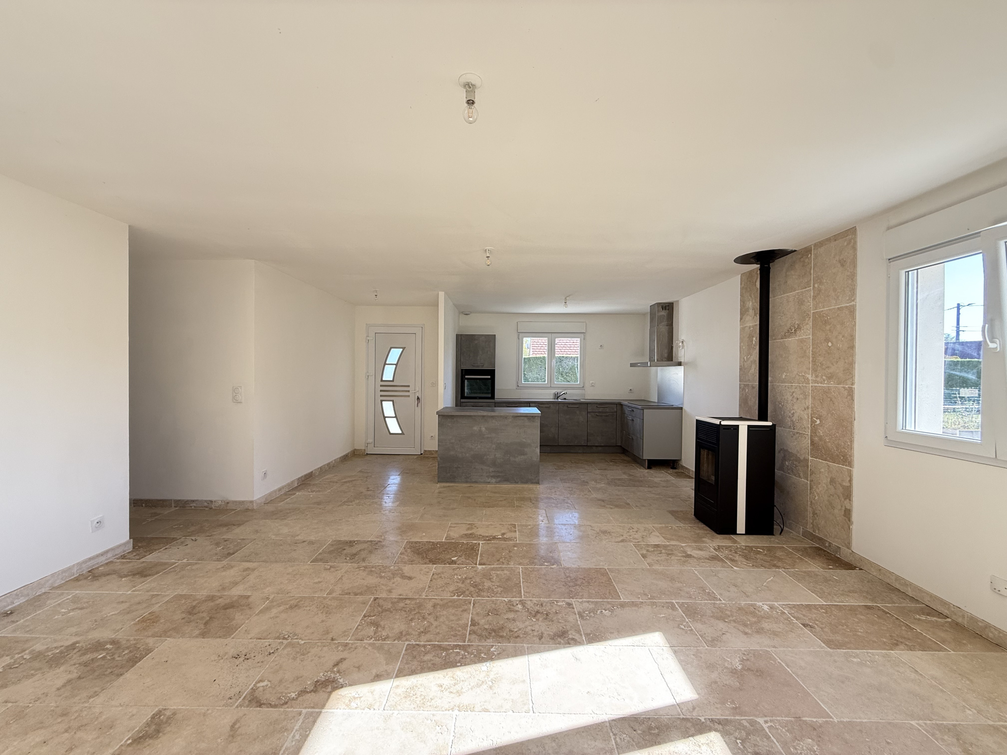 Maison à vendre à Louhans châteaurenaud, 89,53 m², 5 pièces – photo 3 sur 20